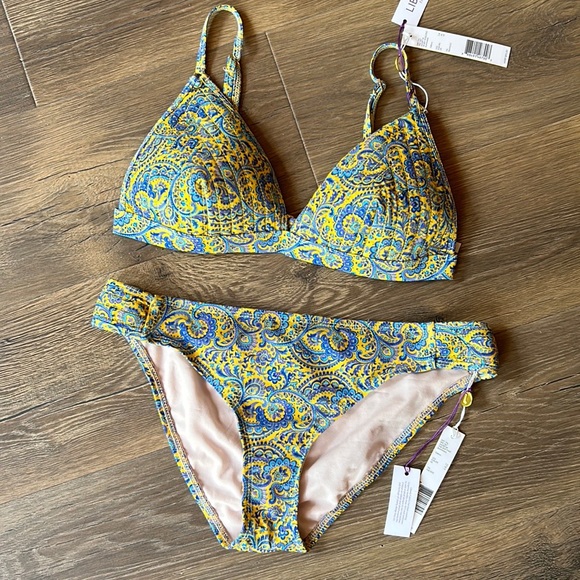 Bikini Set Size 12 - Picture 5 of 7